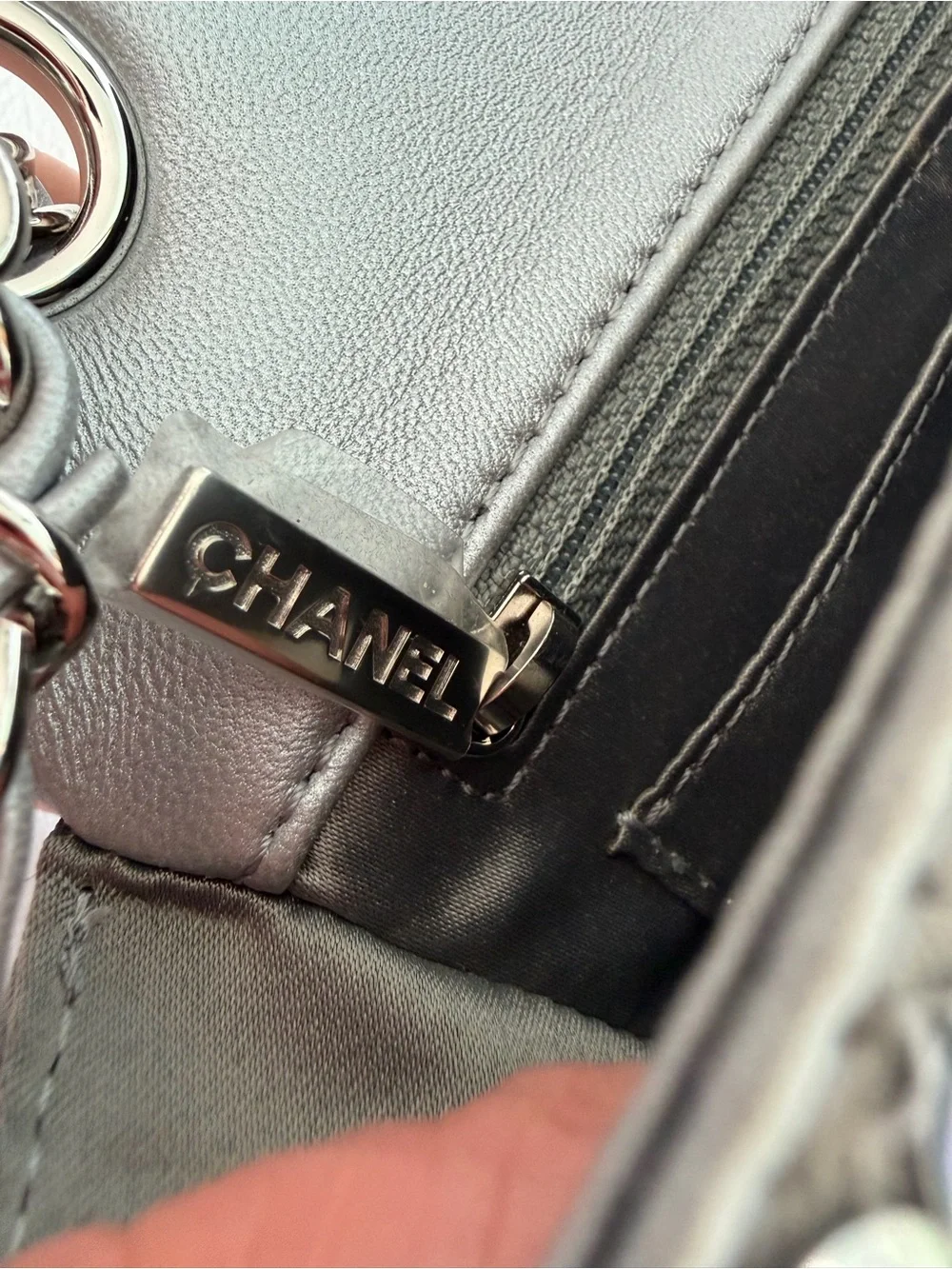 RARE CHANEL 22B Silver Sequin Mini Flap Bag AS3523 – Full Set